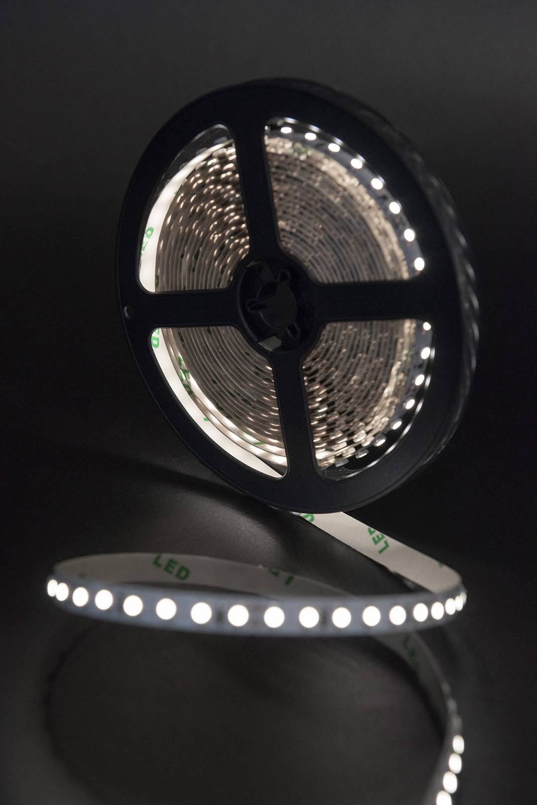 Светодиодная лента SMD5050 60Led/m 14,4W/m IP20 12V (нейтральный белый) 5m, скотч 3М